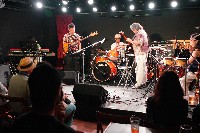 [A9_00292.JPG]