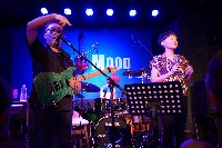[A9_02317.JPG]