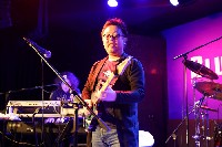 [A9_02011.JPG]