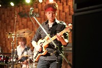 [A9_02422.JPG]