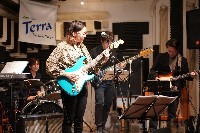 [A9_02704.JPG]