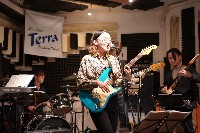 [A9_02823.JPG]