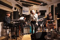 [A9_03110.JPG]
